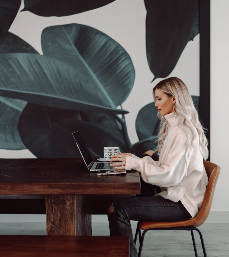 Luxury Home Rental in Scottsdale Arizona | Lovely and Limitless