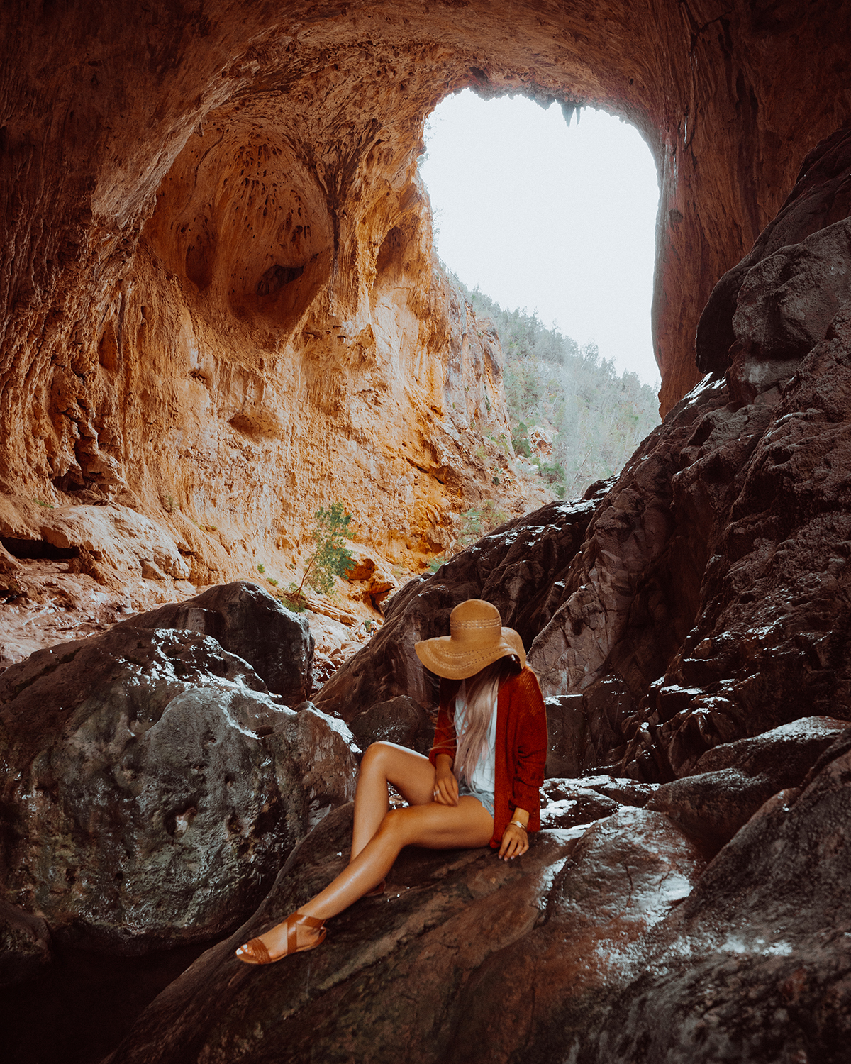 Tonto Natural Bridge Arizona @_ashlee.ann_