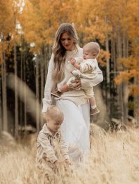 family photo session for mom and kids in field in aspens in Flagstaff Arizona